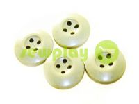 Button NATO 20 mm four holes, light beige