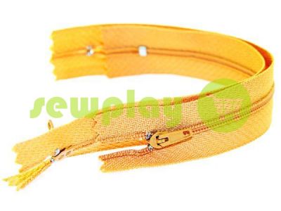 Zipper skirt spiral 18 cm type 2, color 702 sku 2462